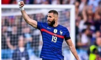 Benzema oznámil stažení z francouzského národního týmu