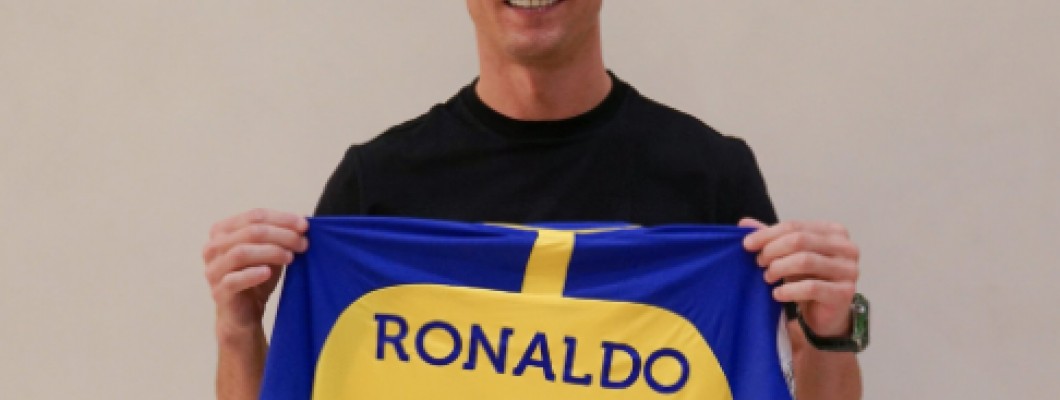 Dres Cristiana Ronalda byl pošlapán! Dres Cristiana Ronalda byl pošlapán!
