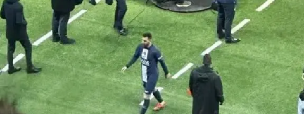 Naštvaný Messi!
