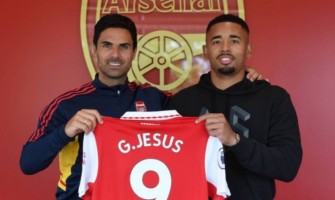 Arsenal oznamuje, že se Ježíš připojuje