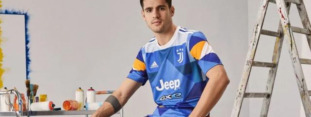 Juventus představil čtvrtý dres sezóny